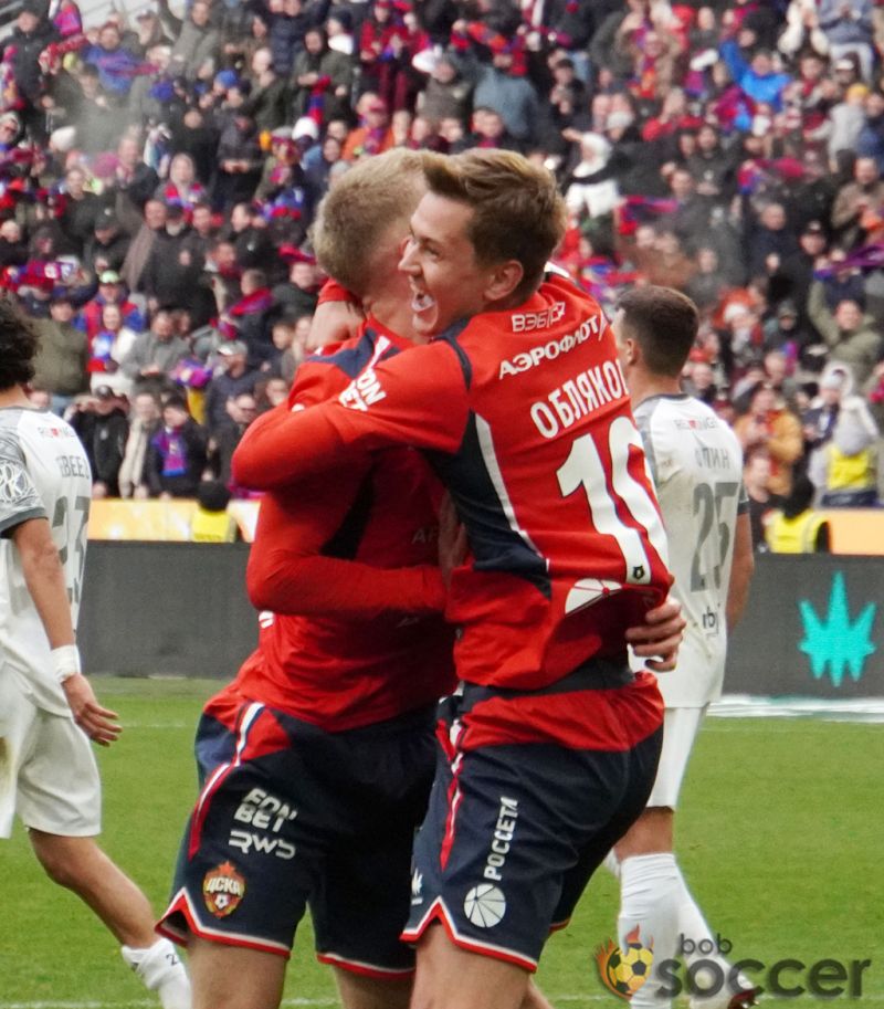 Обляков и Кисляк забили четвертый и пятый гол ЦСКА в матче с Крыльями Советов, 5:1