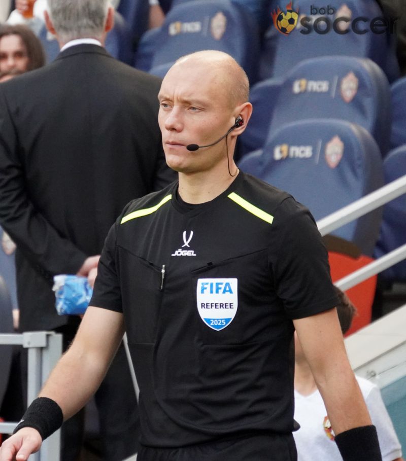 И. Федотов раскритиковал судью матча «Акрон» — ЦСКА