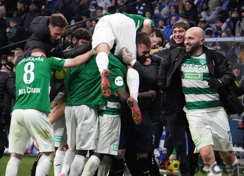 Мелкадзе снова упал по собственной инициативе, ВАР ему поверил - СЭ