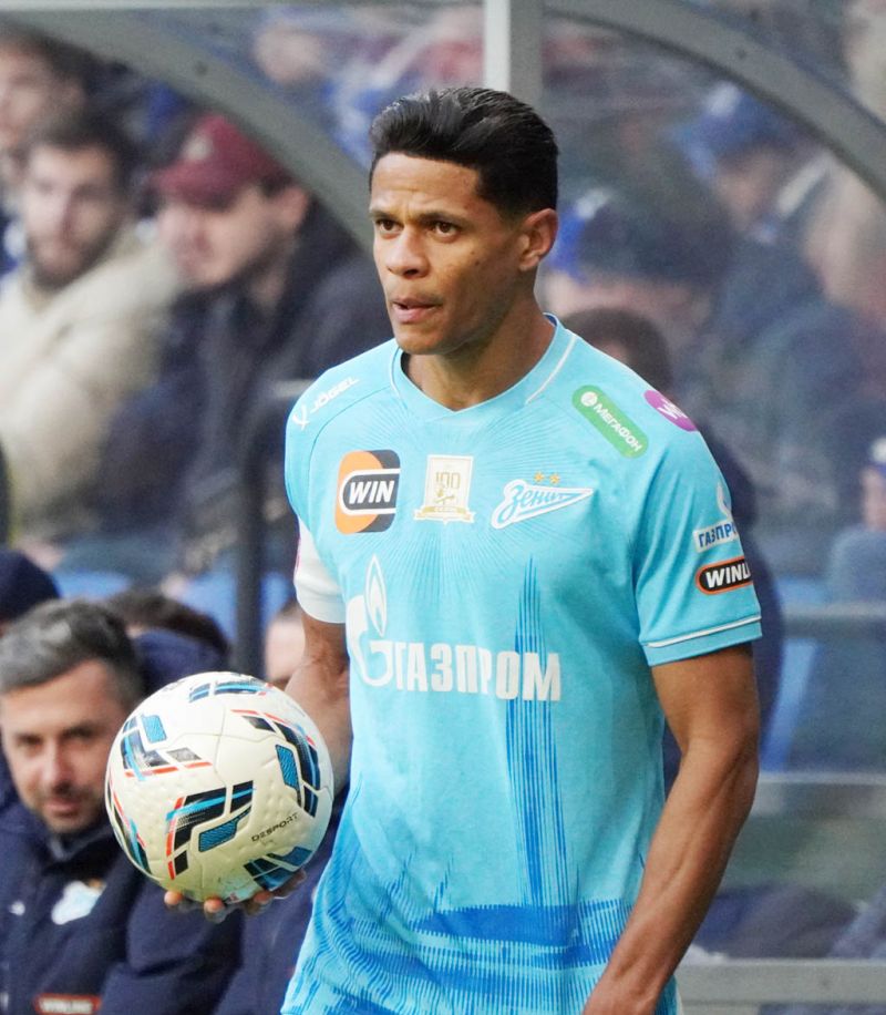 Капитан «Зенита» Дуглас Сантос не хочет продлевать контракт с клубом — ESPN