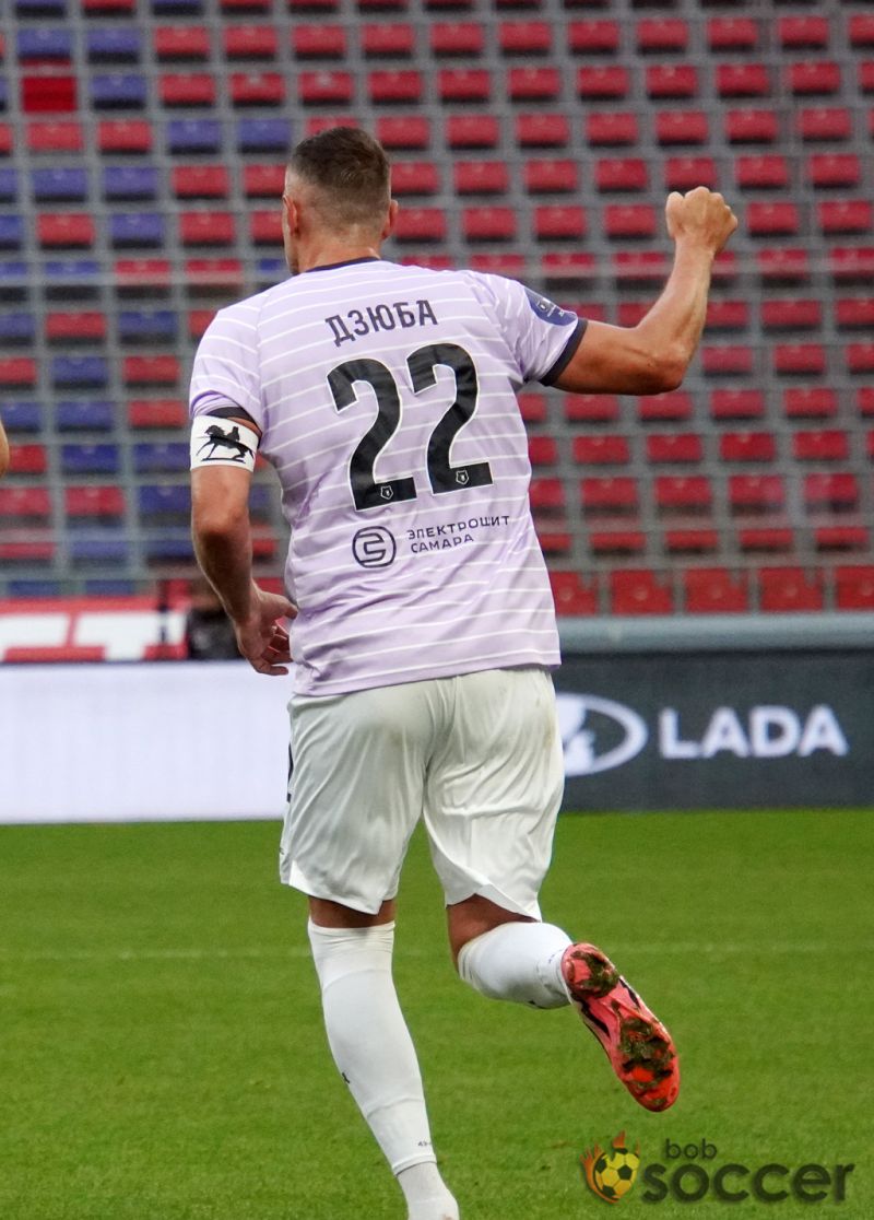 Дзюба отреагировал на слухи о переходе в «Родину»: «Не знаю, зачем они это делают»