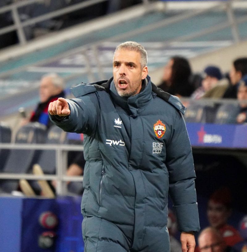 Челестини объяснил, почему выпустил двух нападающих в старте ЦСКА на матч с Ростовом