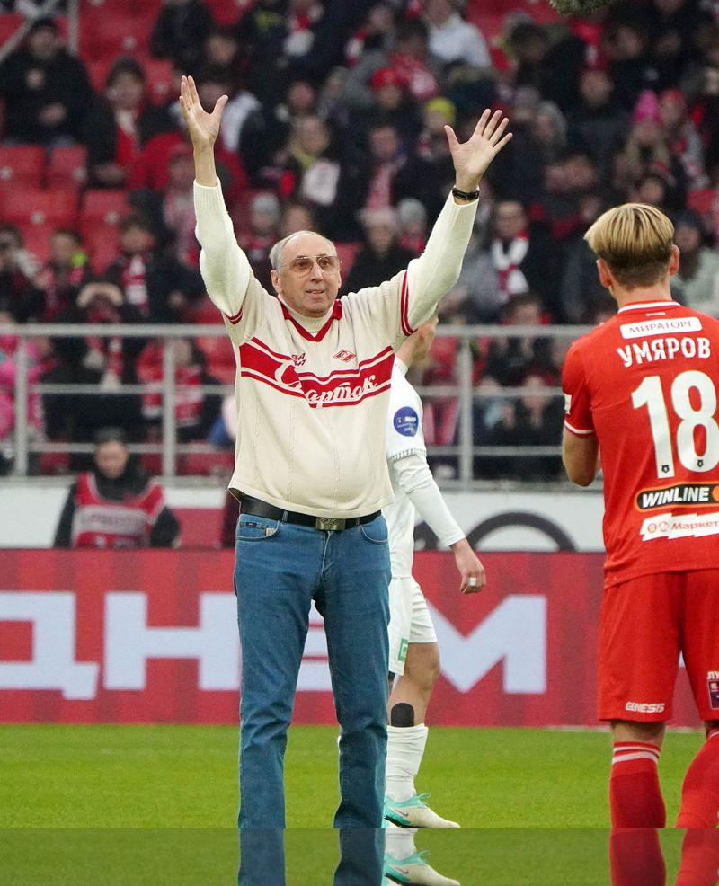 Спартак отпраздновал ярко. Фоторепортаж с матча с Ахматом