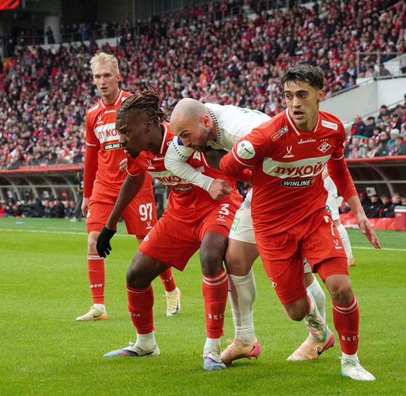 Спартак отпраздновал ярко. Фоторепортаж с матча с Ахматом