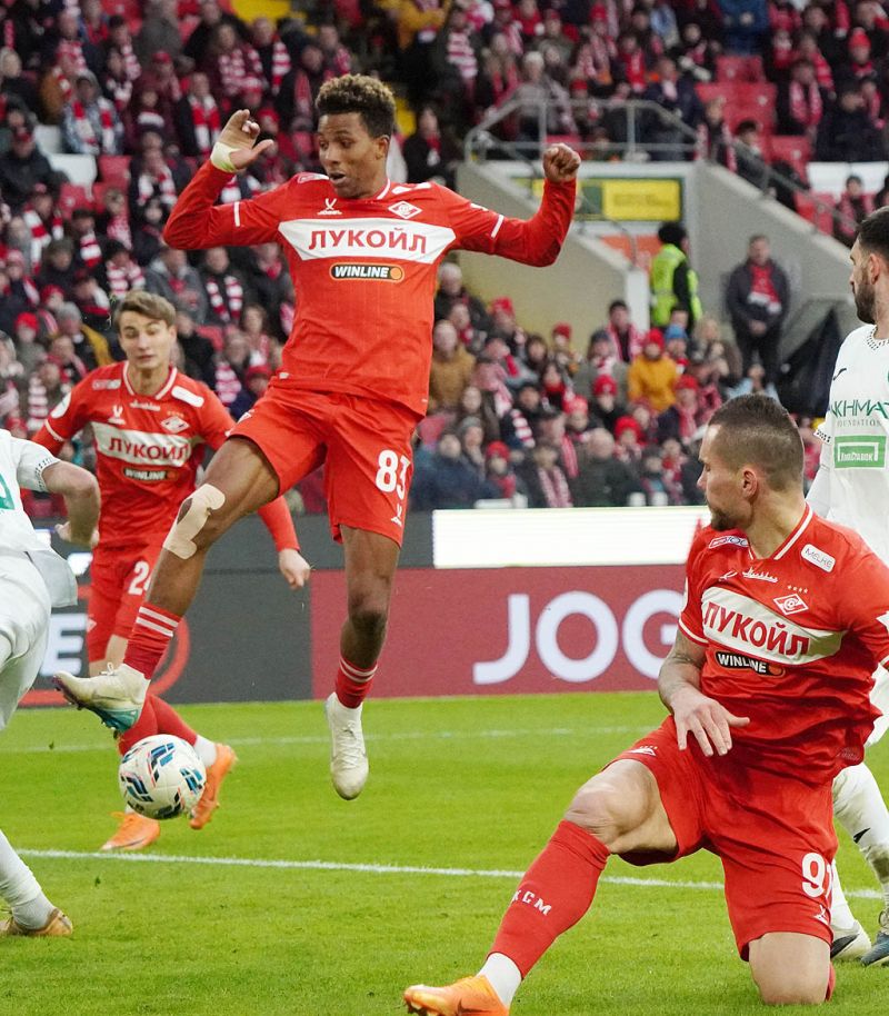 Спартак отпраздновал ярко. Фоторепортаж с матча с Ахматом