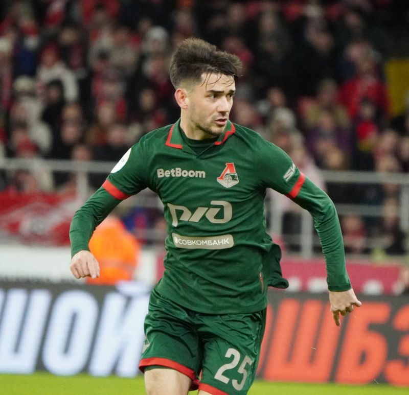 Локомотив и Спартак поздравили Пруцева с рождением сына