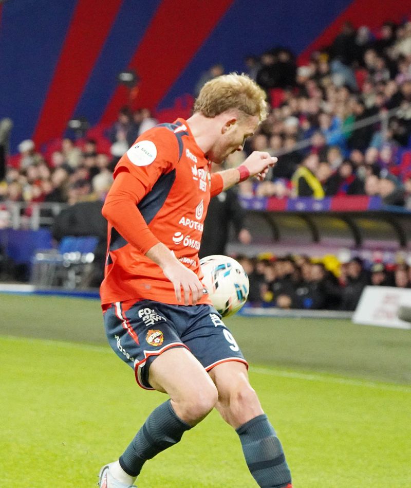 ЦСКА продолжает нести потери, Ростов не позволил прервать серию