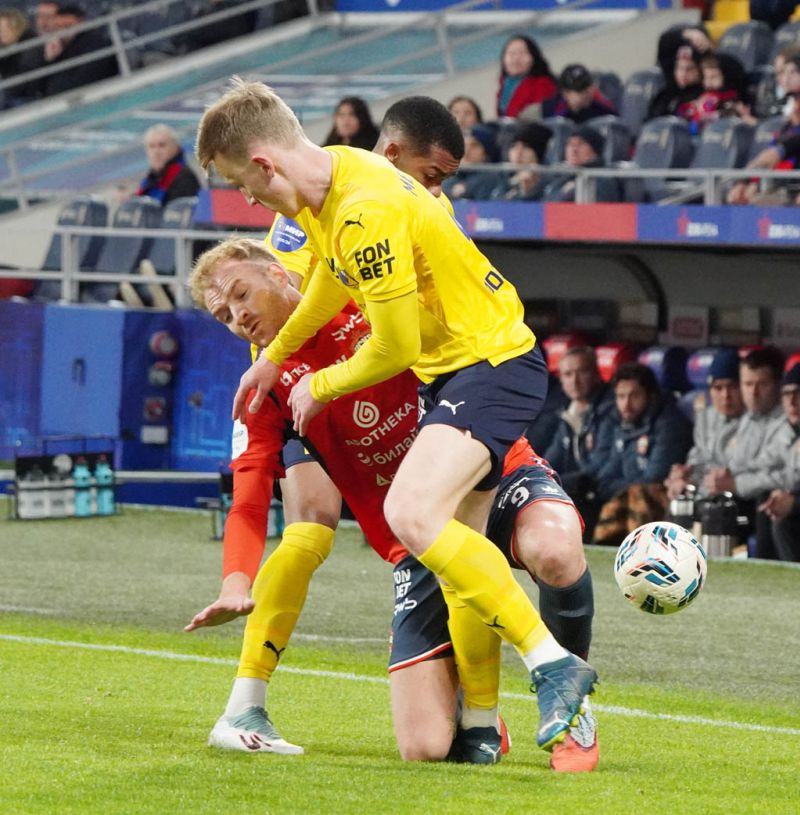 ЦСКА продолжает нести потери, Ростов не позволил прервать серию