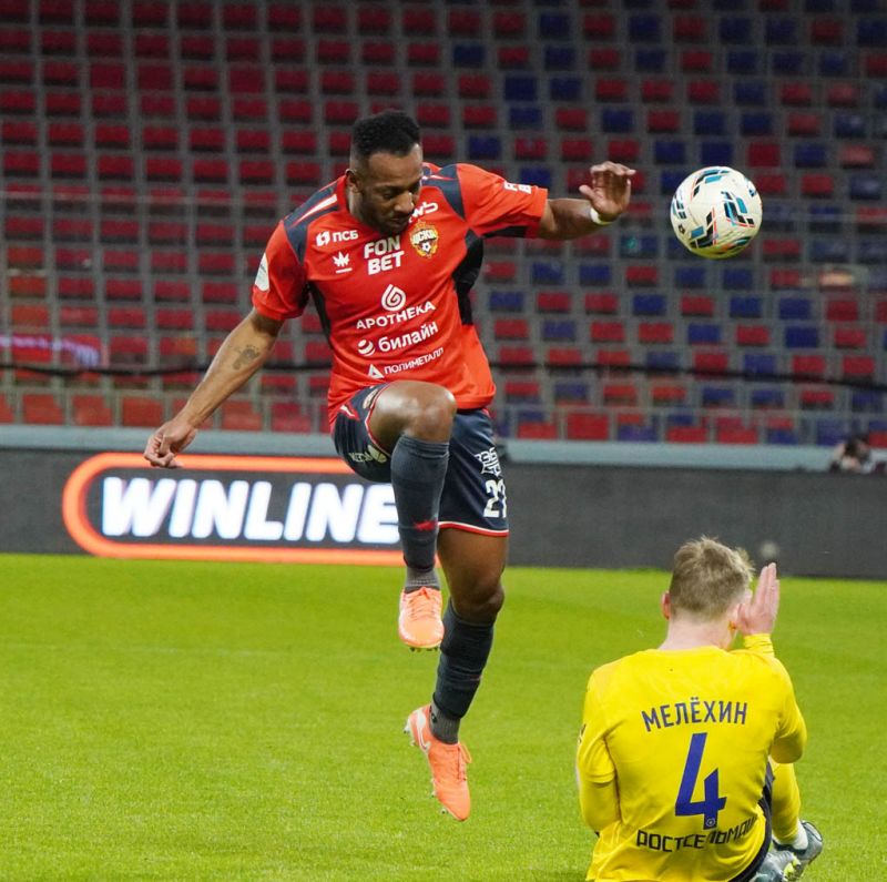 ЦСКА продолжает нести потери, Ростов не позволил прервать серию