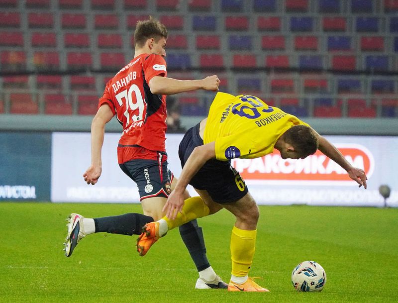 ЦСКА продолжает нести потери, Ростов не позволил прервать серию