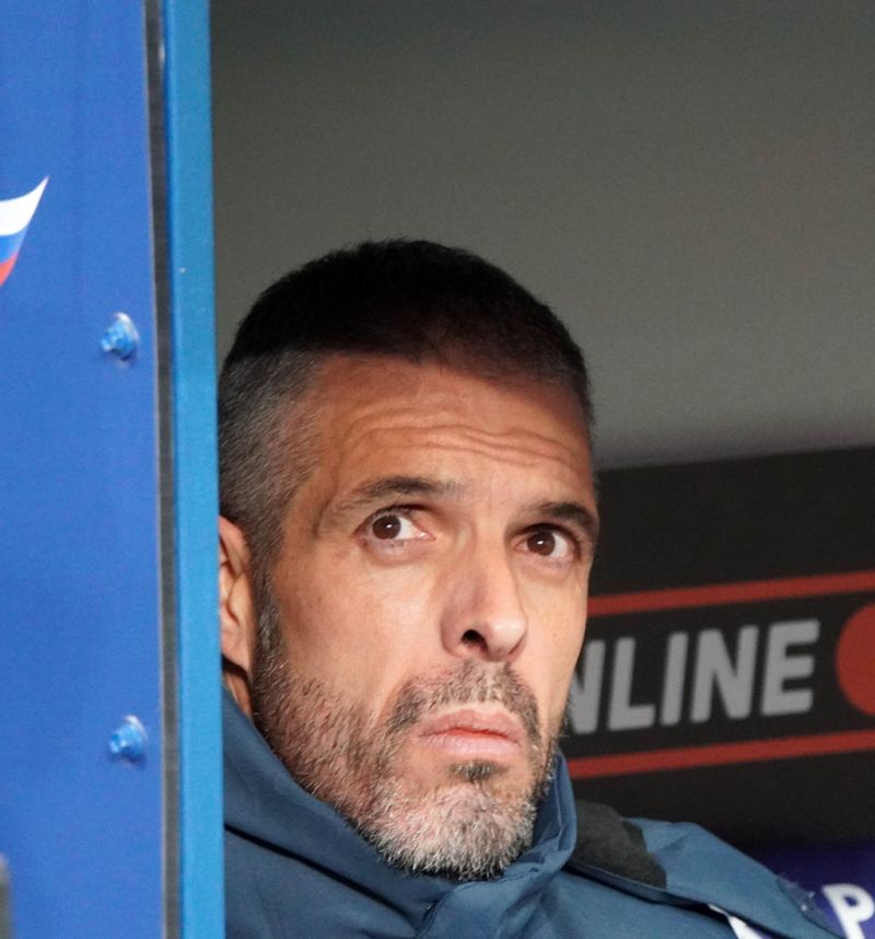 Хомуха: ЦСКА бы уже сейчас попрощался с Челестини, если бы не стоял вопрос денег