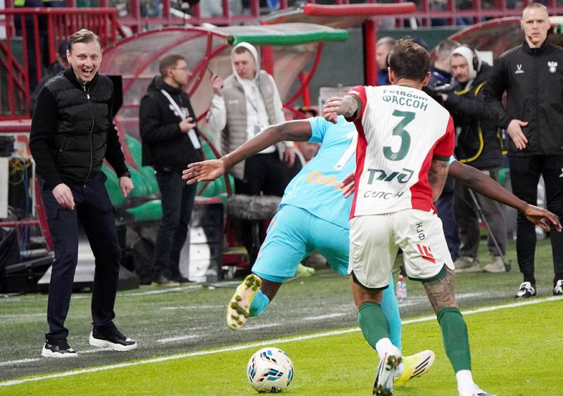 Локомотив сорвал чемпионство Зенита?