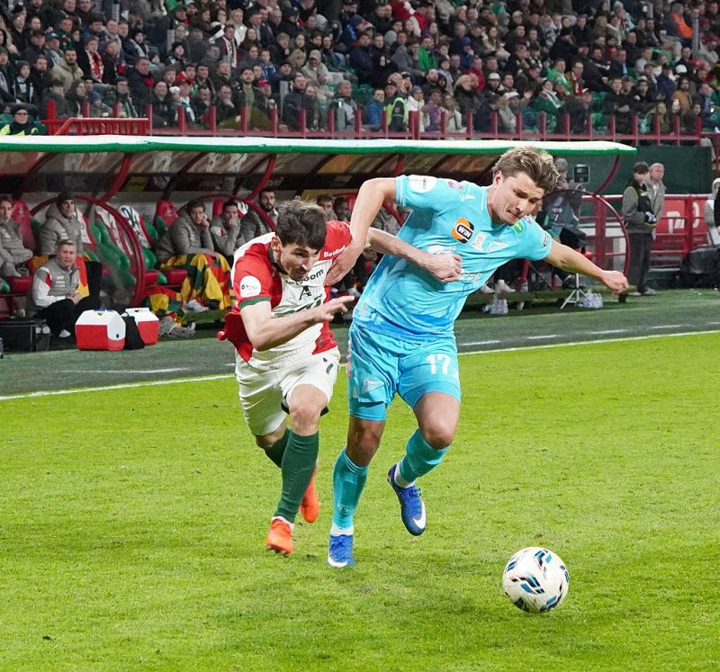 Локомотив сорвал чемпионство Зенита?