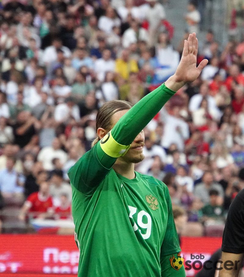 Вратарь «Динамо Мх» Волк — о Сафонове: «Его можно поставить в один ряд с Доннаруммой, Алиссоном и Облаком»