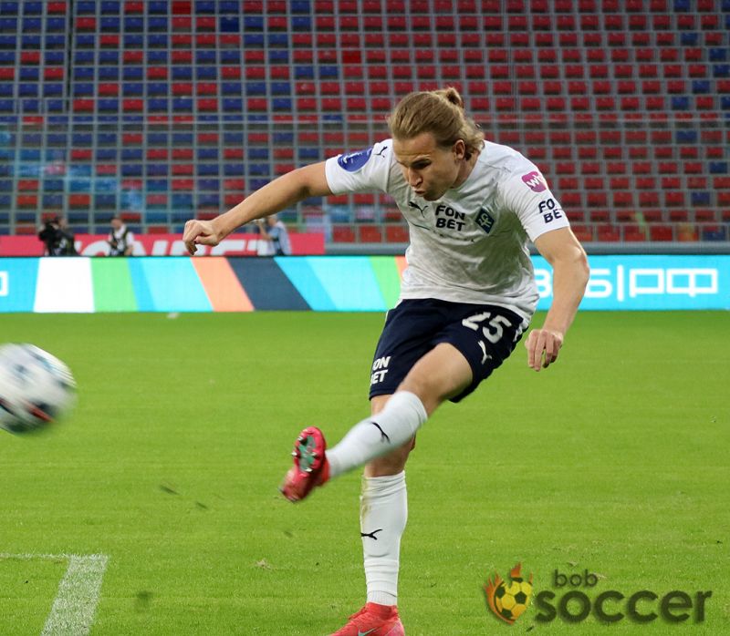 Крылья Советов вновь вышли вперед в игре со Спартаком, 2:1