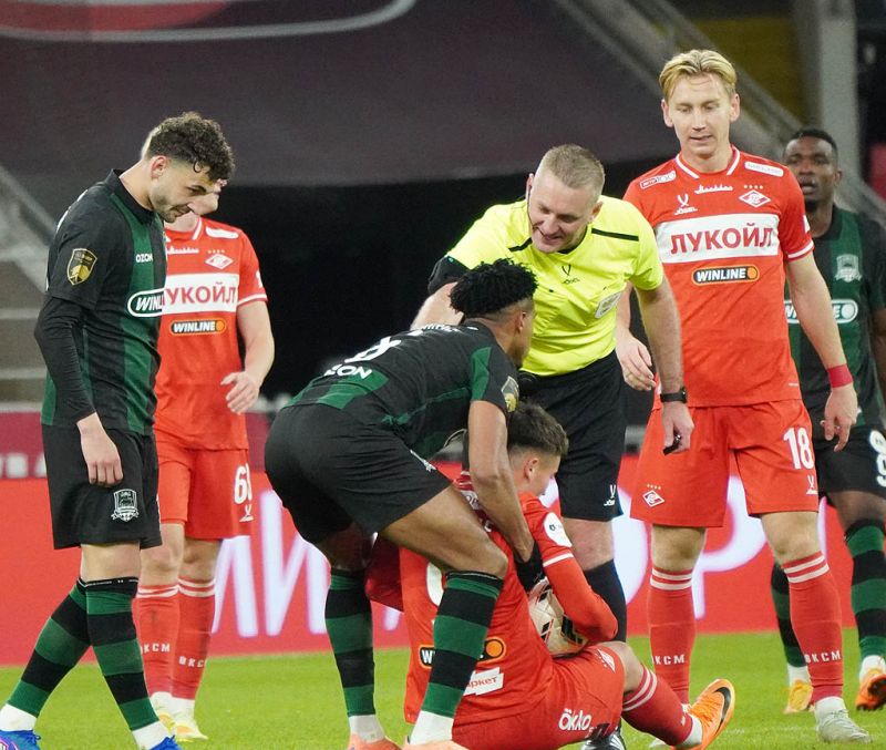 Бубнов ответил Орлову на заявление, что «Краснодару» помогают судьи