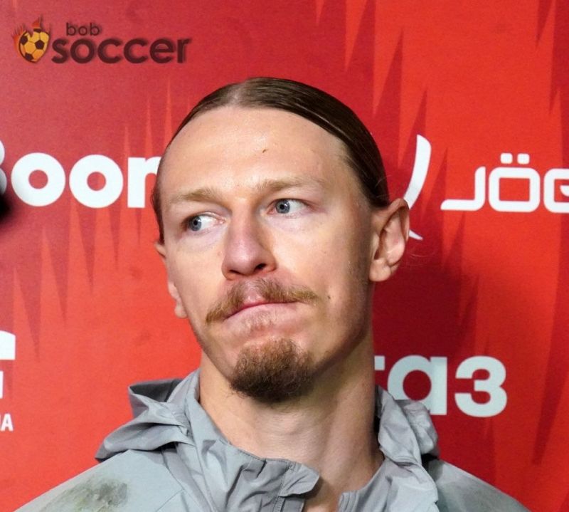 Сафонов — в символической сборной тура L’Équipe после матча с «Брестом»