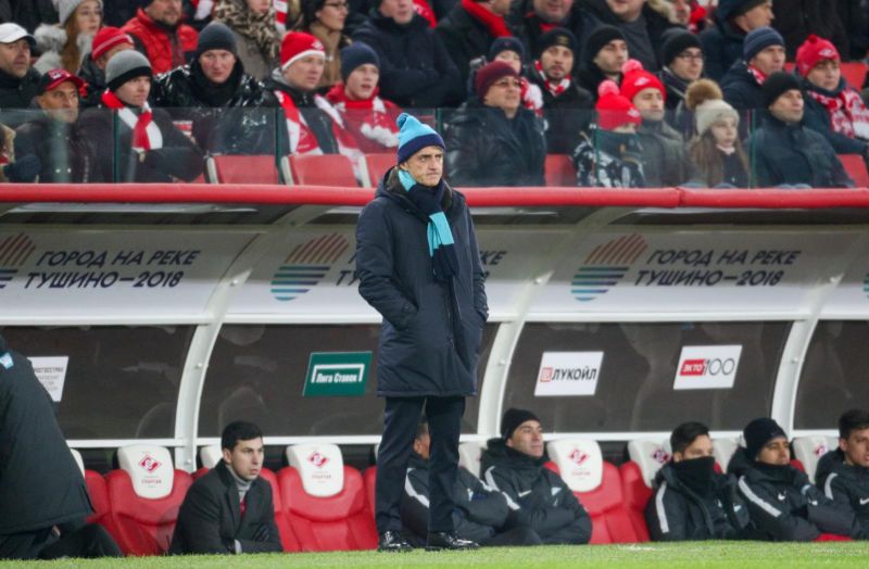 "Хотите что-то спросить? Вы мазохист". Чем запомнились клубы РФПЛ в первой части сезона